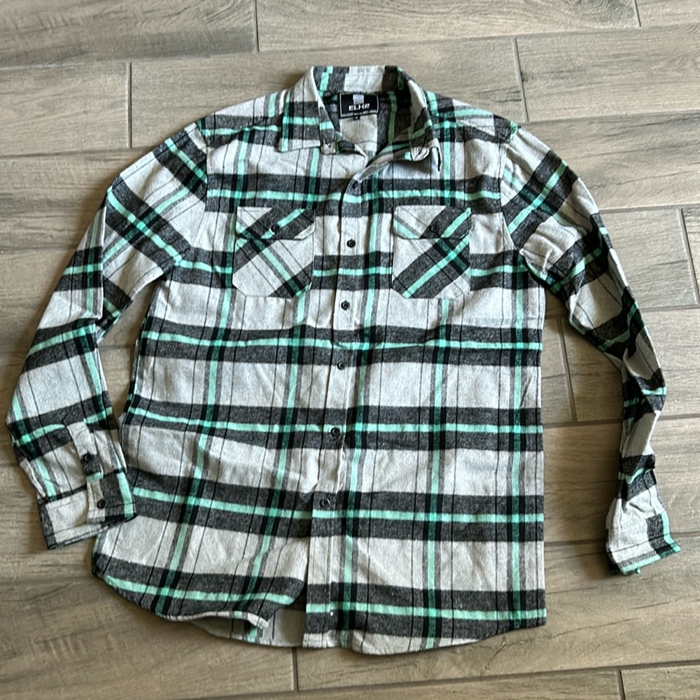 Elxr plaid button front shirt